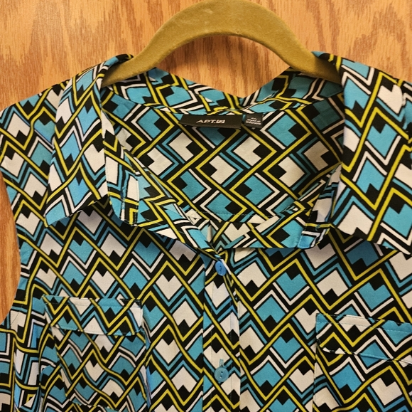 Size xl woman's top Apt 9 - Picture 2 of 7